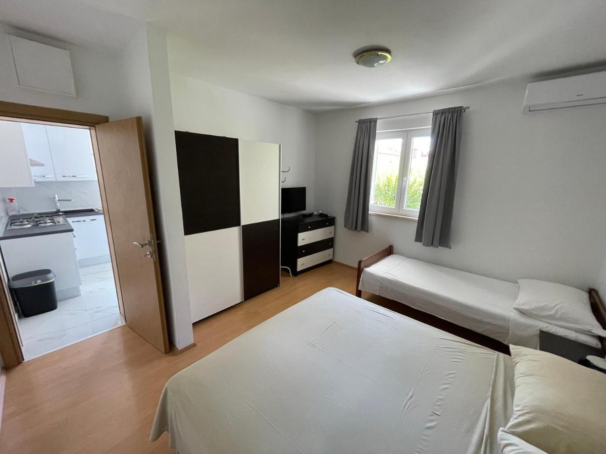 Apartmani Jasminka Водице Екстериор снимка