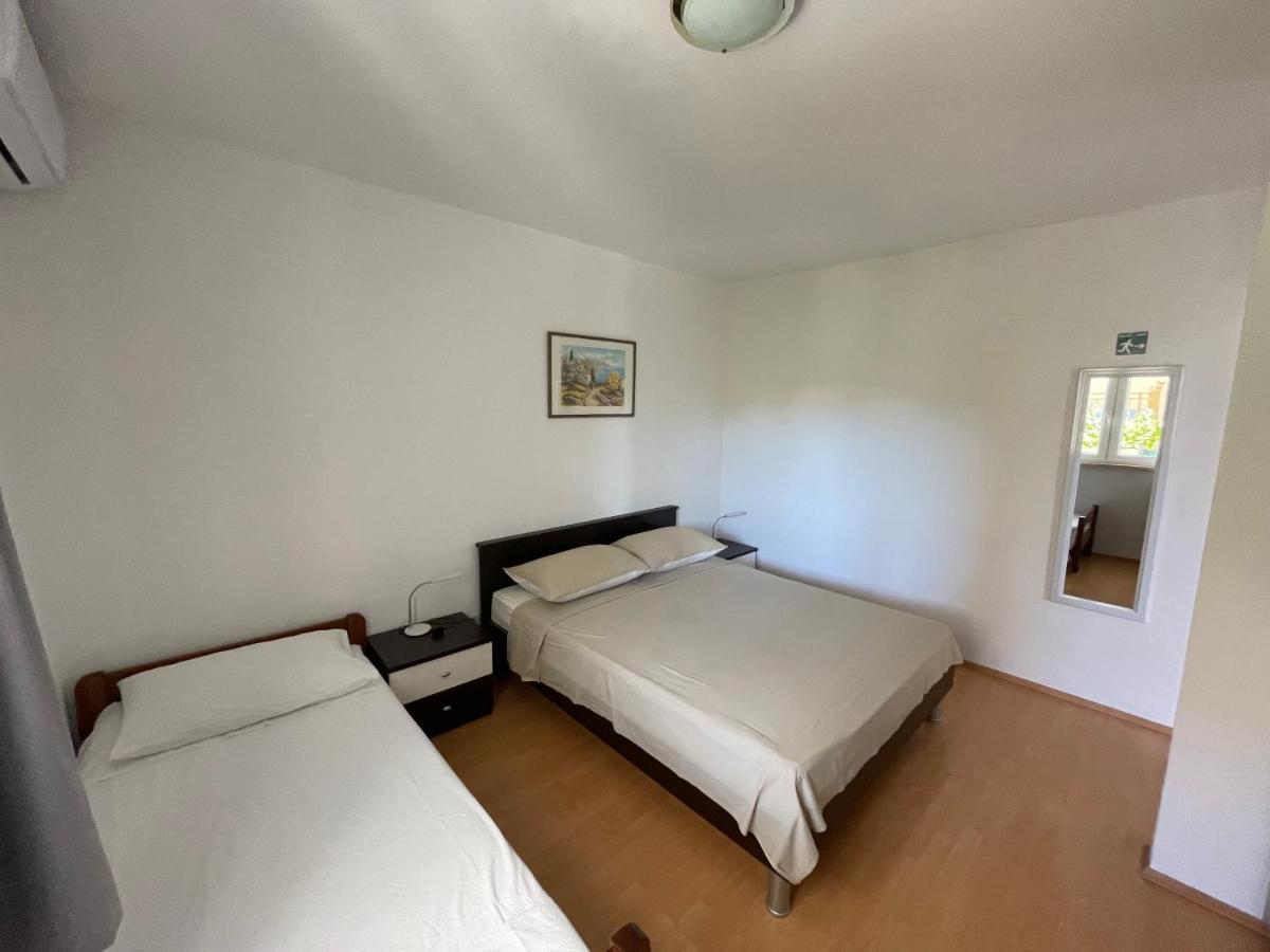 Apartmani Jasminka Водице Екстериор снимка