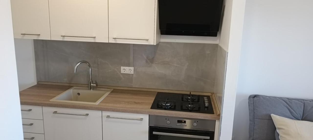 Apartmani Jasminka Водице Екстериор снимка