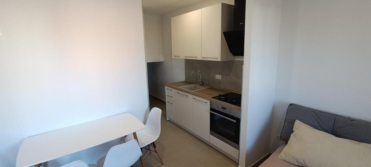 Apartmani Jasminka Водице Екстериор снимка